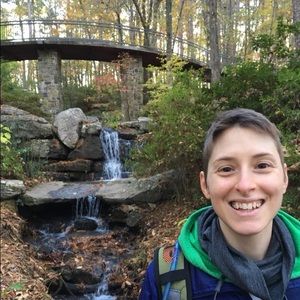 Meet your Posher, Amy